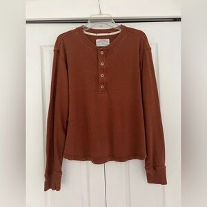 REI Co Op Womens Henley  size XL
Rust brown